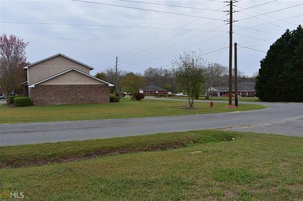 1806 Edwina Dr, Vidalia, GA 30474